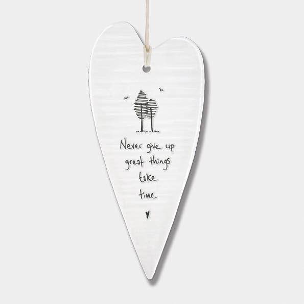 East Of India Never Give Up Elegant Porcelain Heart Hanging 3