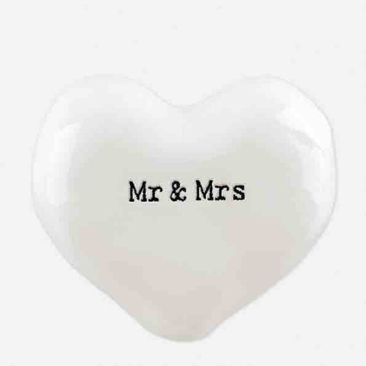 East of India 'Mr and Mrs' Porcelain Heart Token White