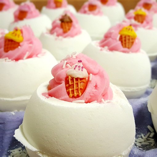 ice-cream-queen-bath-blaster