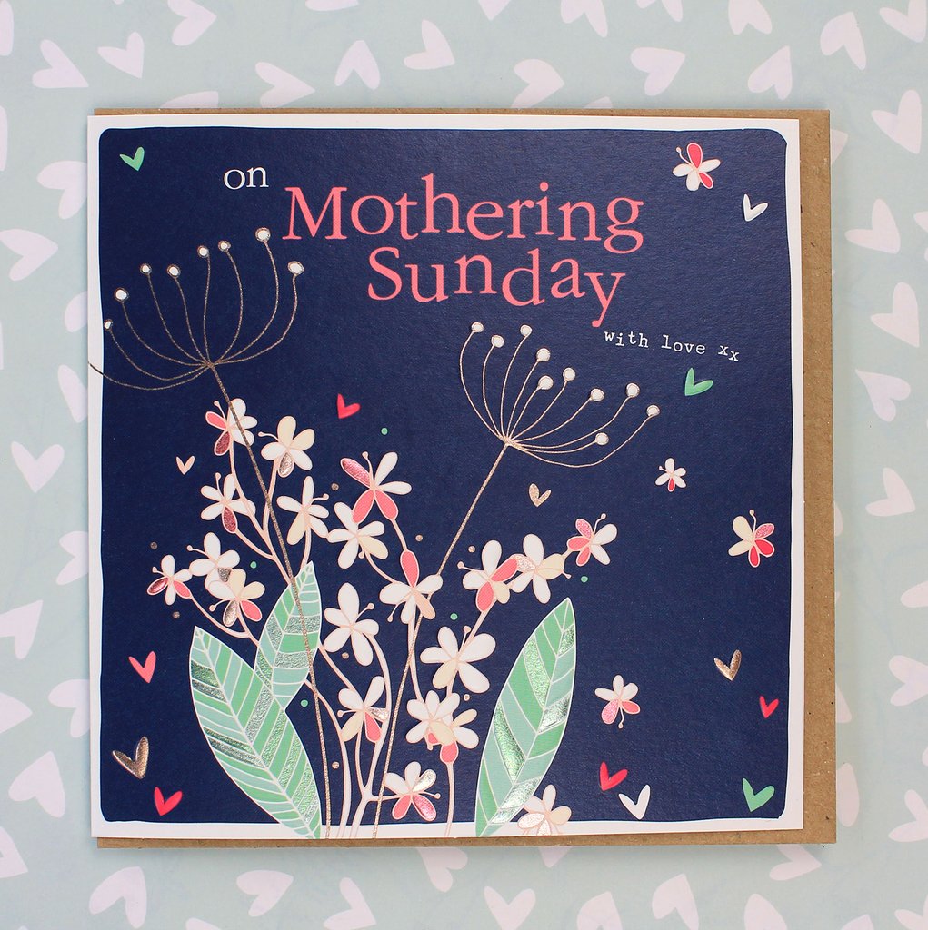 molly-mae-card-on-mothering-sunday