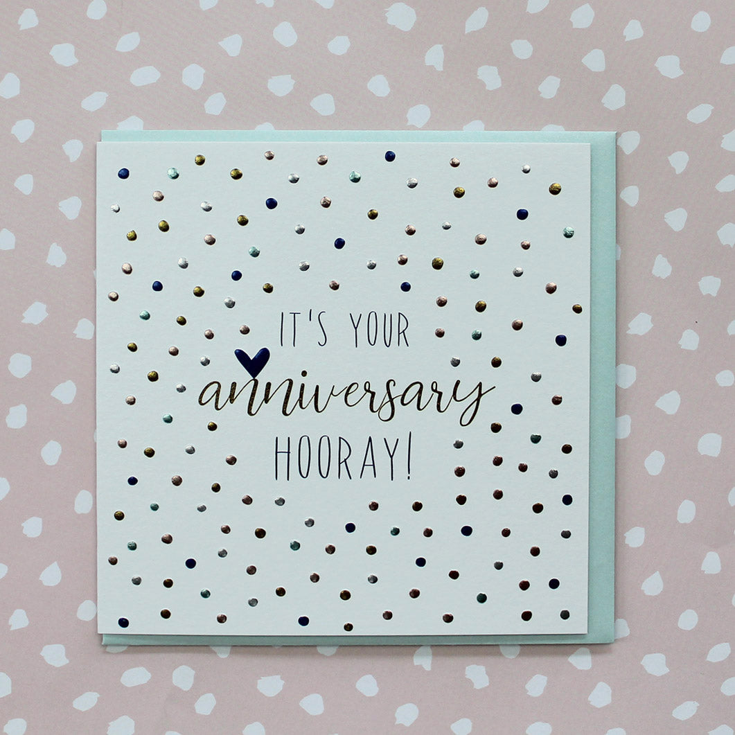 molly-mae-card-its-your-anniversary-hooray
