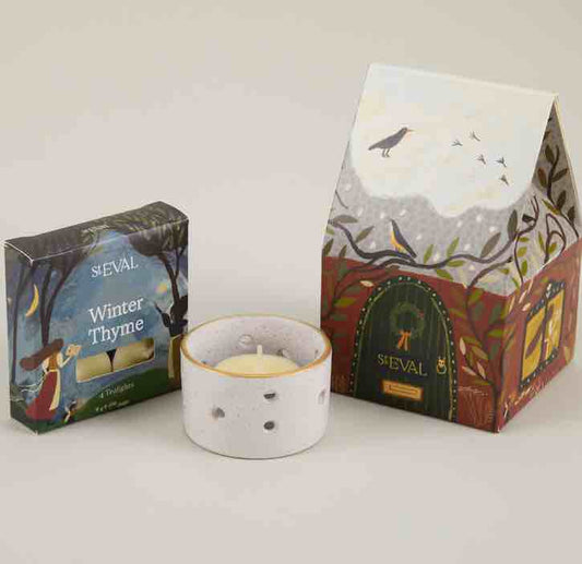 winter-thyme-christmas-cottage