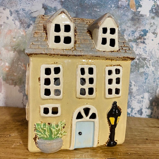 village-pottery-house-lantern-tealight